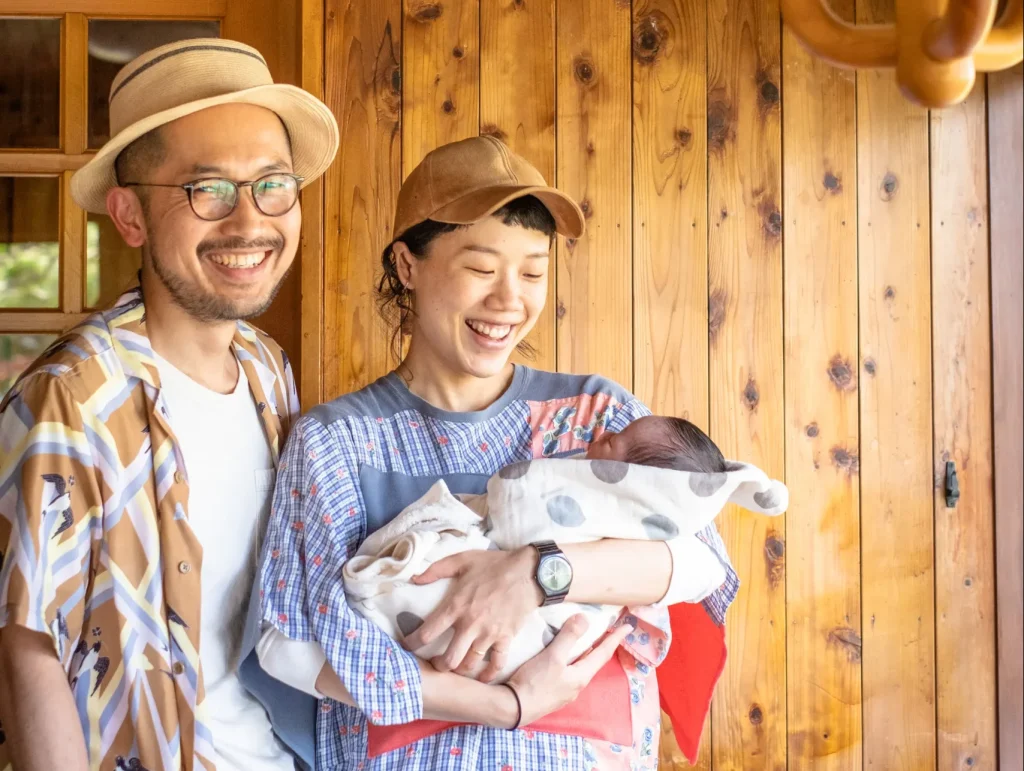 赤ちゃんとの家族写真